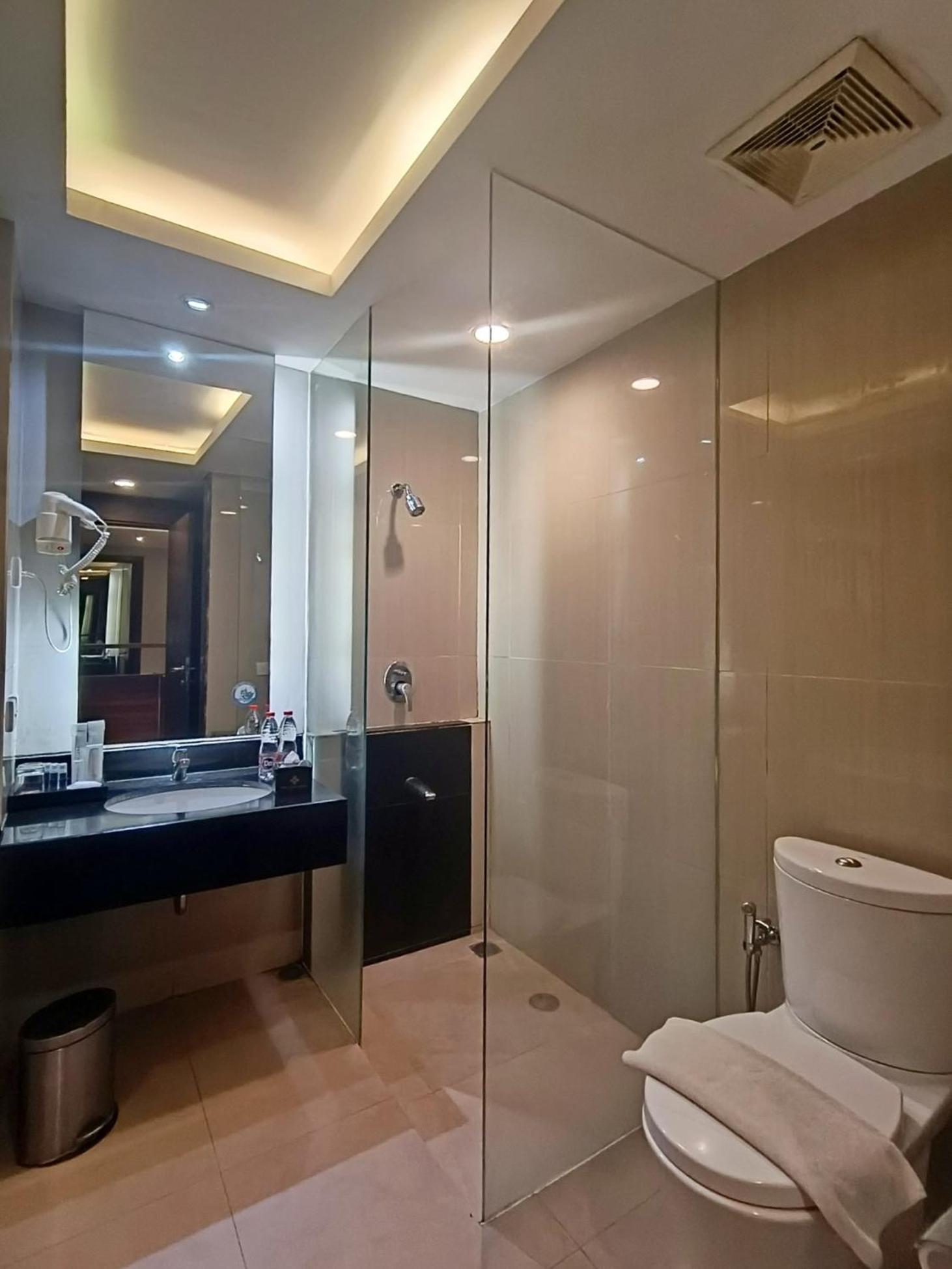 Grand Cakra Hotel Μαλάνγκ Εξωτερικό φωτογραφία