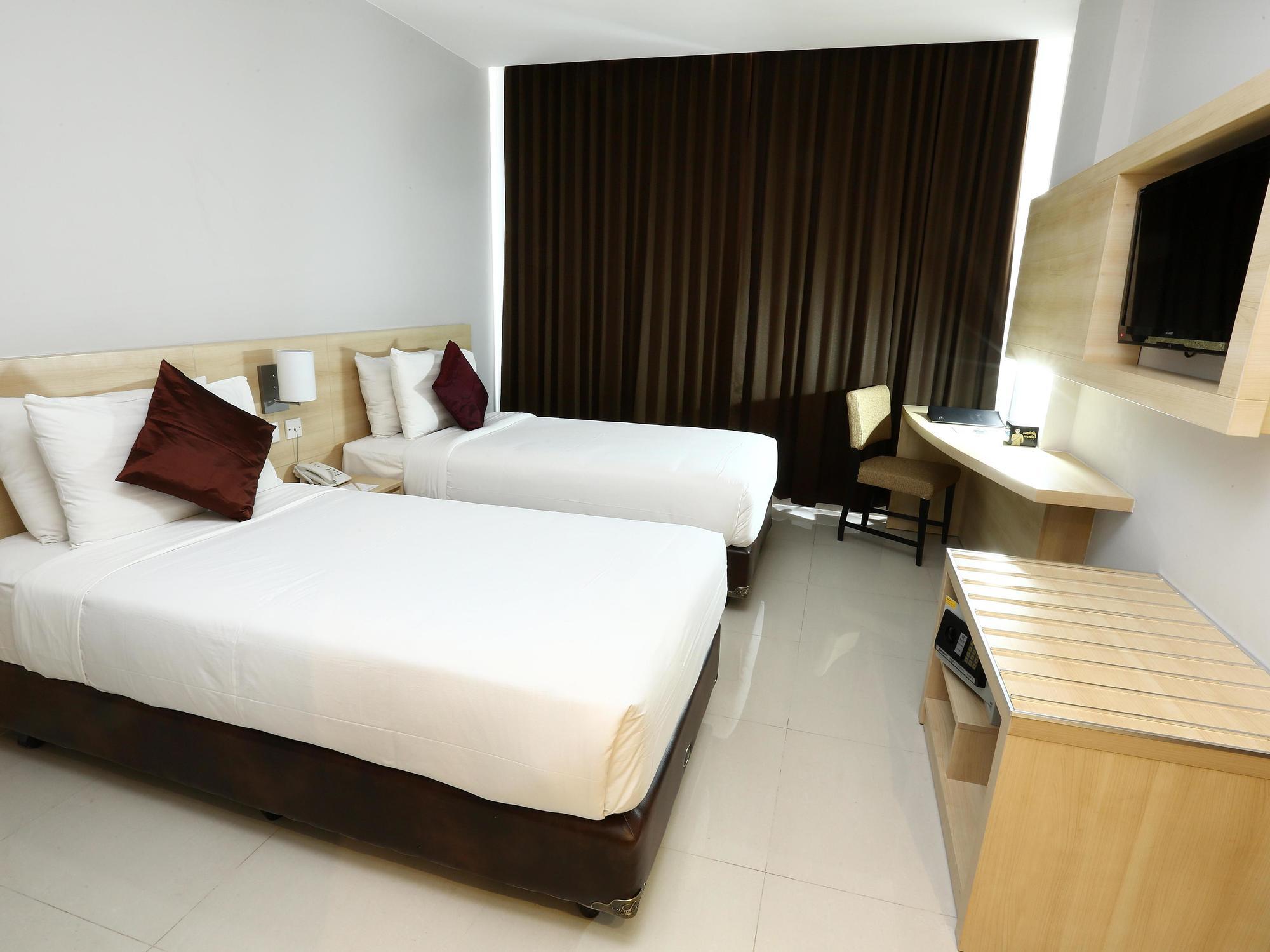 Grand Cakra Hotel Μαλάνγκ Εξωτερικό φωτογραφία